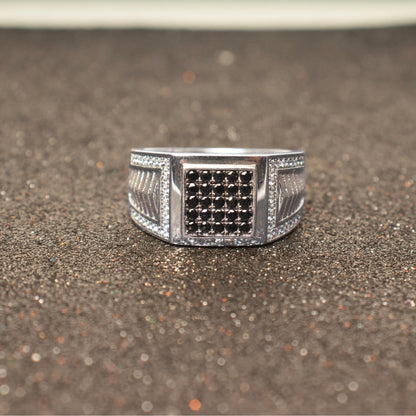925 Silver Men's Ring with Black Onyx and Cubic Zirconia
